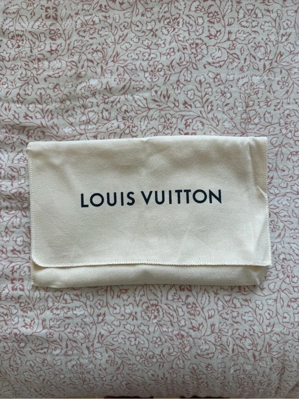 Louis Vuitton Cream Dust Bag with Black Logo